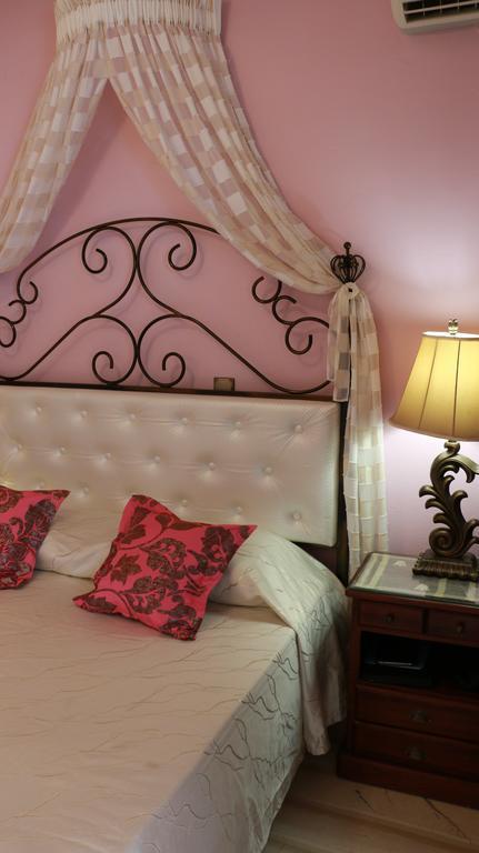 Aristotelis-Nikos Paramonas Studios Chambre photo